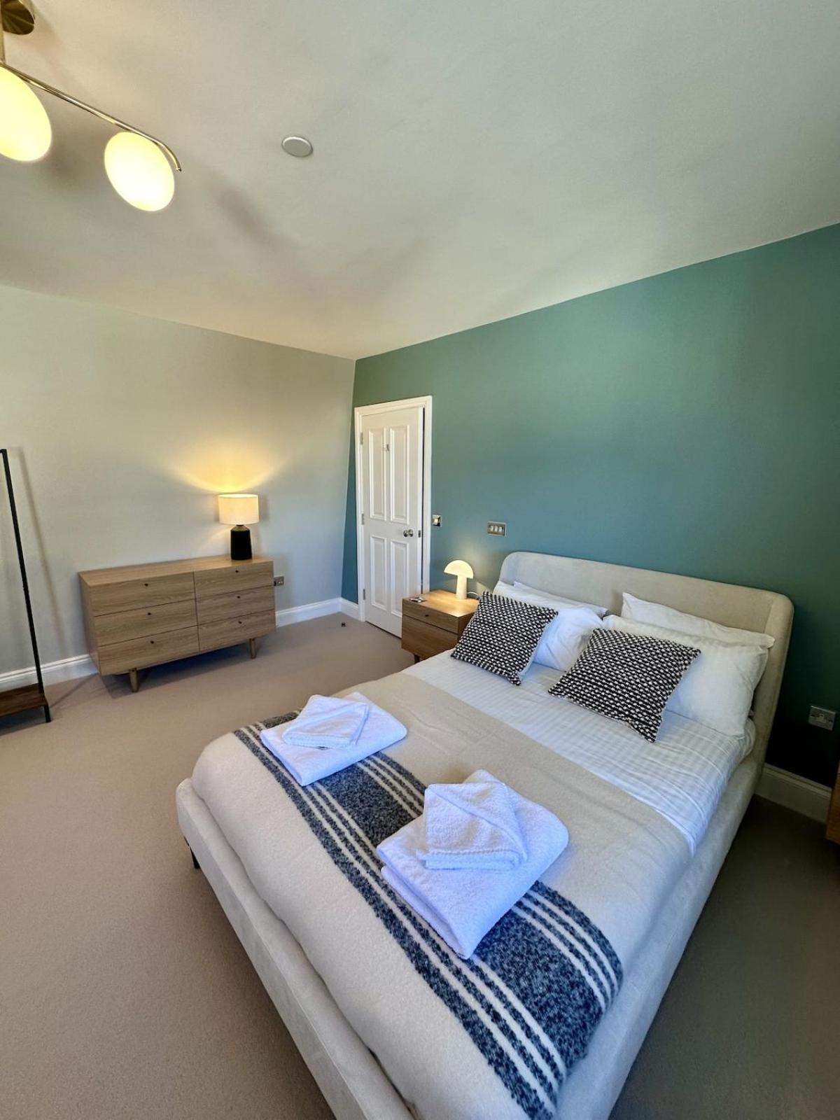 Edenhurst By Pureserviced Holiday home Plymouth